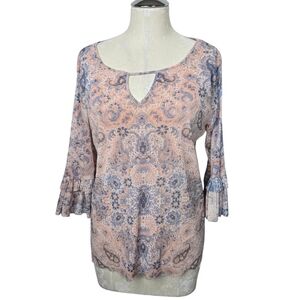 Jane & Delancey Light Pink Blue Front Cut Out Top L